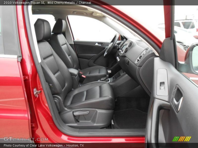 Wild Cherry Metallic / Charcoal 2010 Volkswagen Tiguan SE