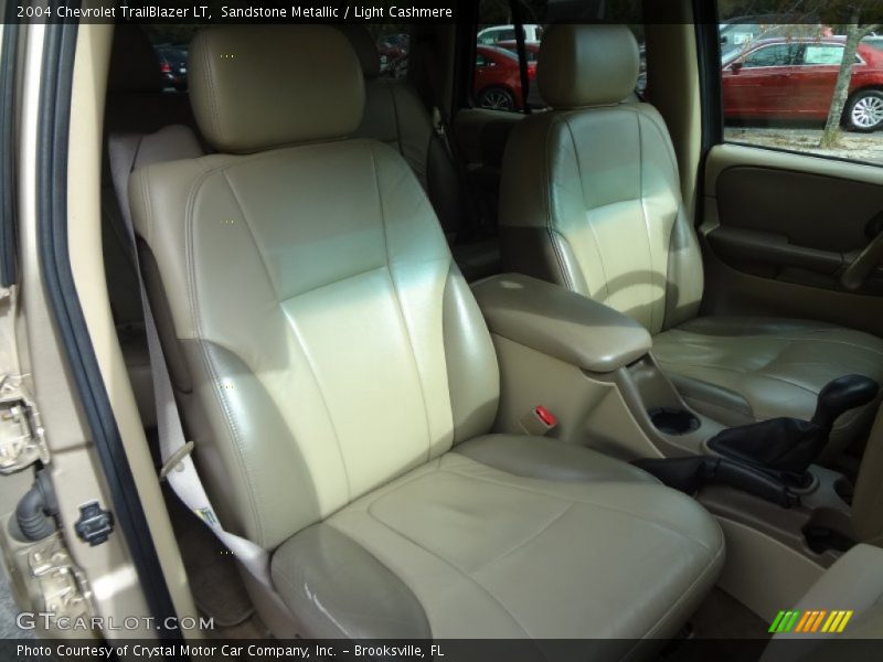 Sandstone Metallic / Light Cashmere 2004 Chevrolet TrailBlazer LT