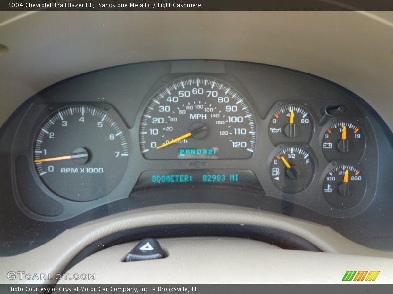 Sandstone Metallic / Light Cashmere 2004 Chevrolet TrailBlazer LT