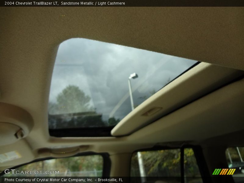 Sandstone Metallic / Light Cashmere 2004 Chevrolet TrailBlazer LT