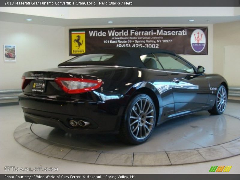 Nero (Black) / Nero 2013 Maserati GranTurismo Convertible GranCabrio