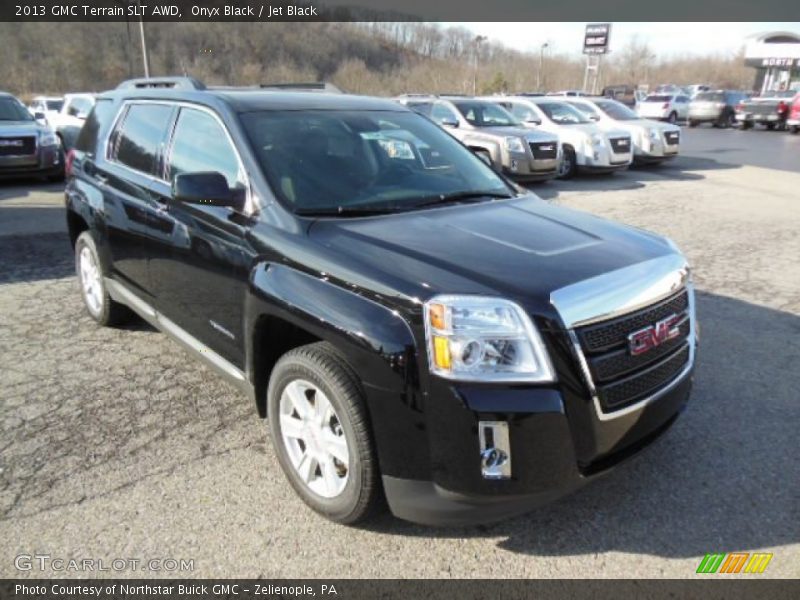 Front 3/4 View of 2013 Terrain SLT AWD