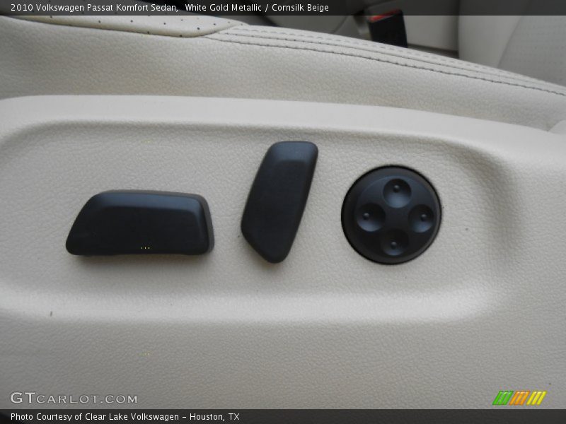 White Gold Metallic / Cornsilk Beige 2010 Volkswagen Passat Komfort Sedan