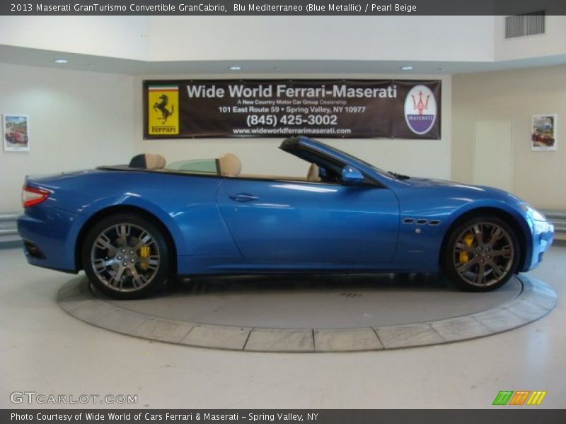 Blu Mediterraneo (Blue Metallic) / Pearl Beige 2013 Maserati GranTurismo Convertible GranCabrio