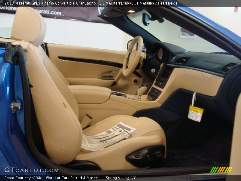 Blu Mediterraneo (Blue Metallic) / Pearl Beige 2013 Maserati GranTurismo Convertible GranCabrio