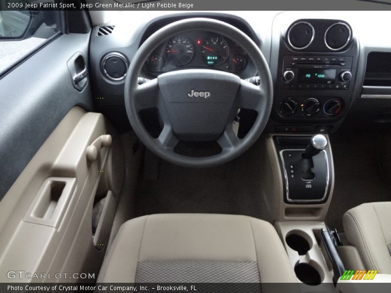 Jeep Green Metallic / Light Pebble Beige 2009 Jeep Patriot Sport