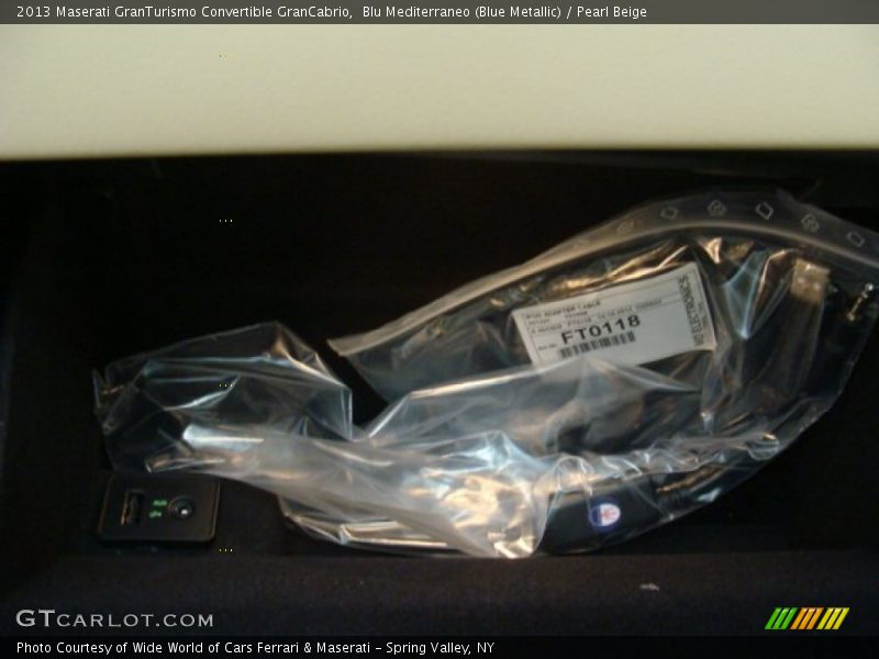 Blu Mediterraneo (Blue Metallic) / Pearl Beige 2013 Maserati GranTurismo Convertible GranCabrio