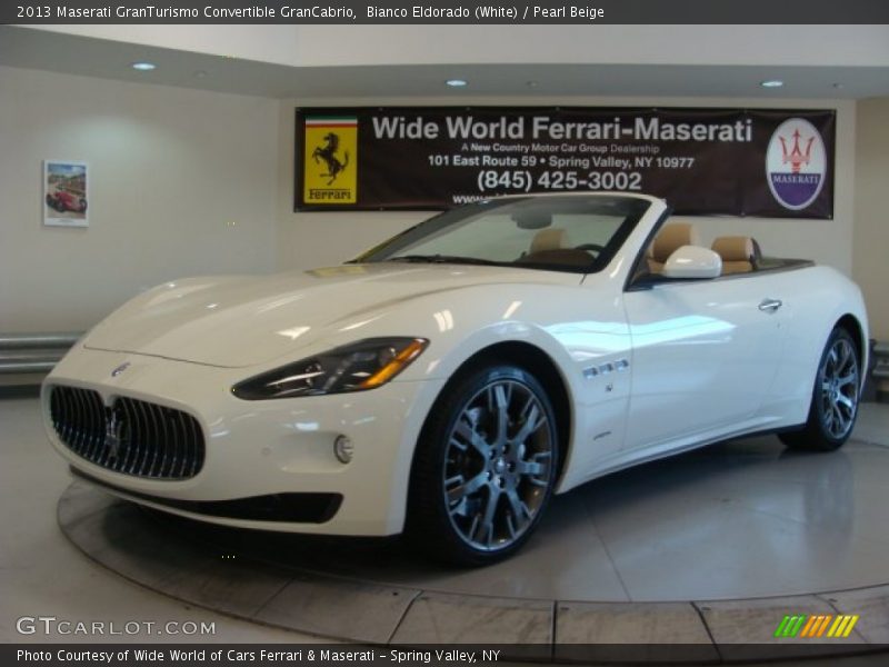 Bianco Eldorado (White) / Pearl Beige 2013 Maserati GranTurismo Convertible GranCabrio