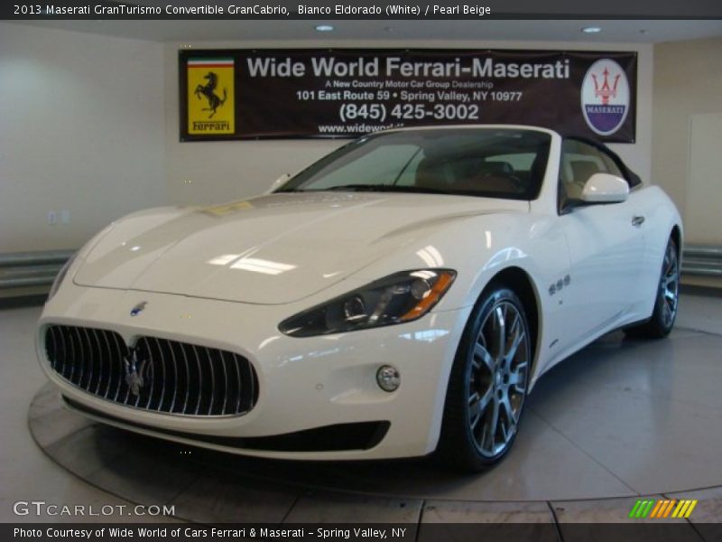 Bianco Eldorado (White) / Pearl Beige 2013 Maserati GranTurismo Convertible GranCabrio