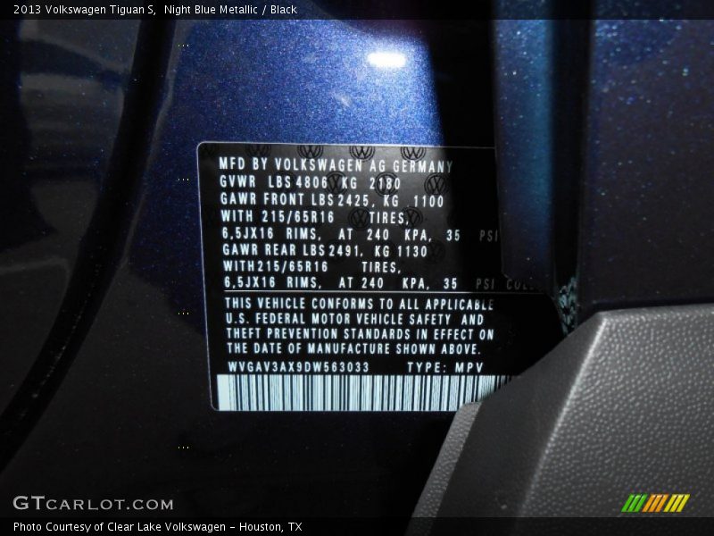 Night Blue Metallic / Black 2013 Volkswagen Tiguan S