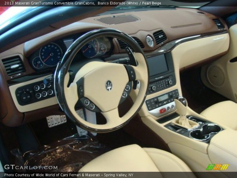 Dashboard of 2013 GranTurismo Convertible GranCabrio
