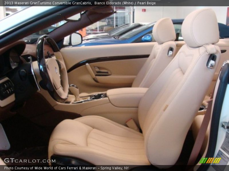 Front Seat of 2013 GranTurismo Convertible GranCabrio