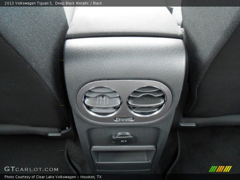 Deep Black Metallic / Black 2013 Volkswagen Tiguan S