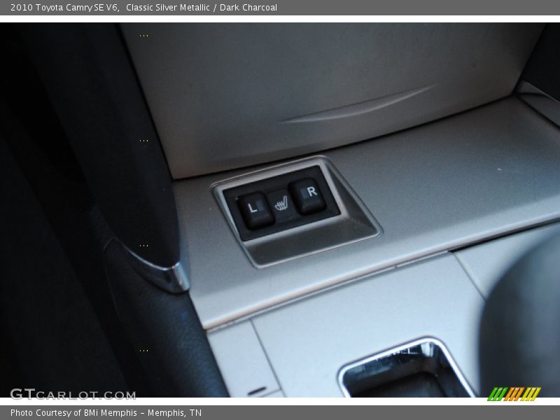 Classic Silver Metallic / Dark Charcoal 2010 Toyota Camry SE V6