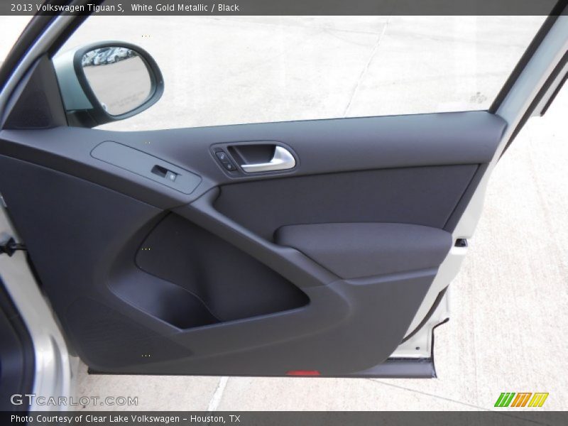 Door Panel of 2013 Tiguan S