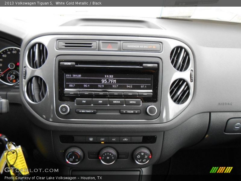 White Gold Metallic / Black 2013 Volkswagen Tiguan S