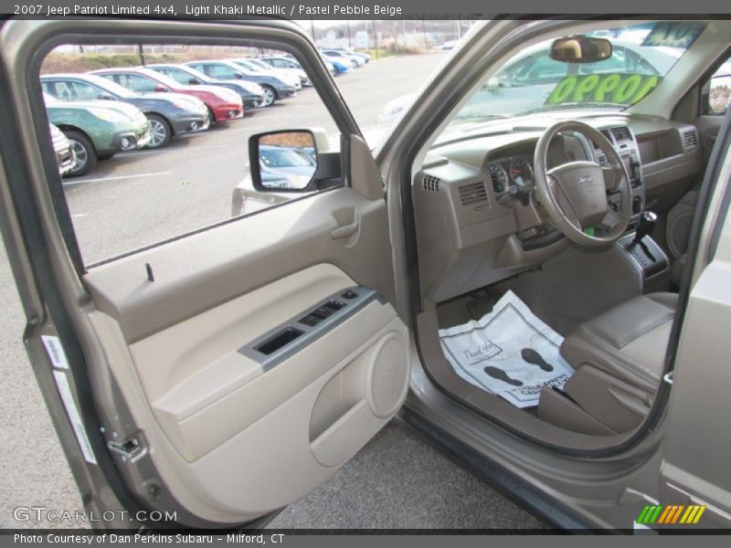 Light Khaki Metallic / Pastel Pebble Beige 2007 Jeep Patriot Limited 4x4
