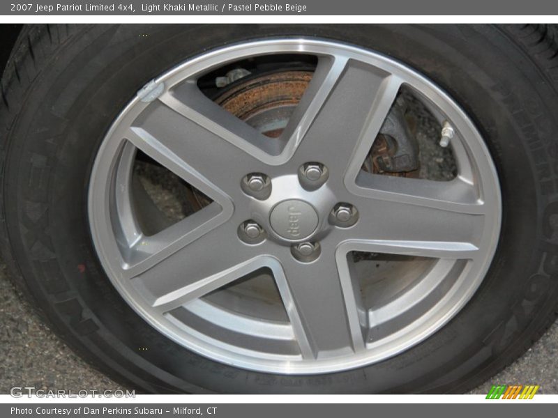 Light Khaki Metallic / Pastel Pebble Beige 2007 Jeep Patriot Limited 4x4