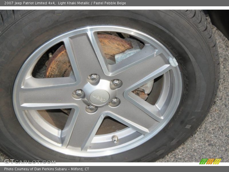 Light Khaki Metallic / Pastel Pebble Beige 2007 Jeep Patriot Limited 4x4