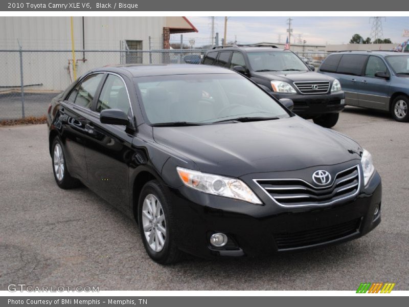 Black / Bisque 2010 Toyota Camry XLE V6