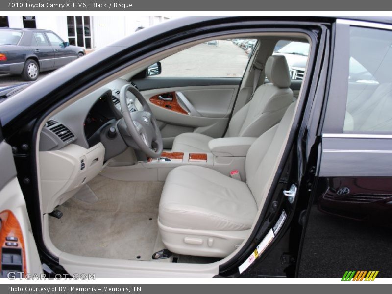 Black / Bisque 2010 Toyota Camry XLE V6