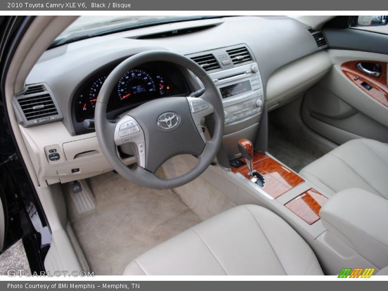 Black / Bisque 2010 Toyota Camry XLE V6