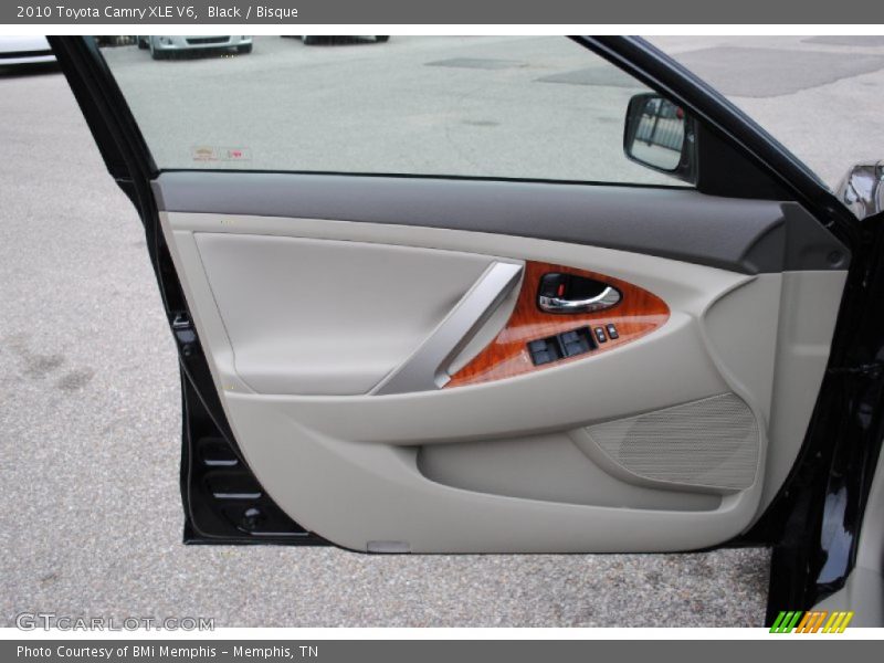 Black / Bisque 2010 Toyota Camry XLE V6