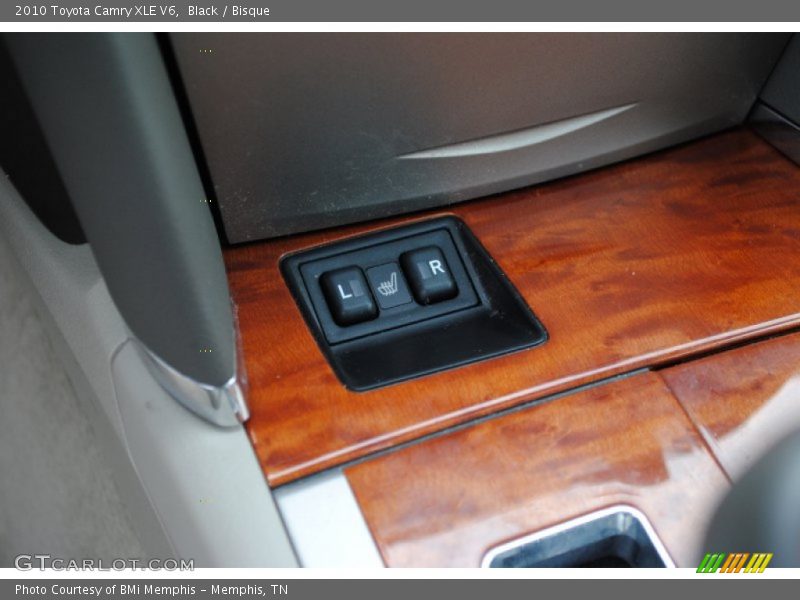 Black / Bisque 2010 Toyota Camry XLE V6
