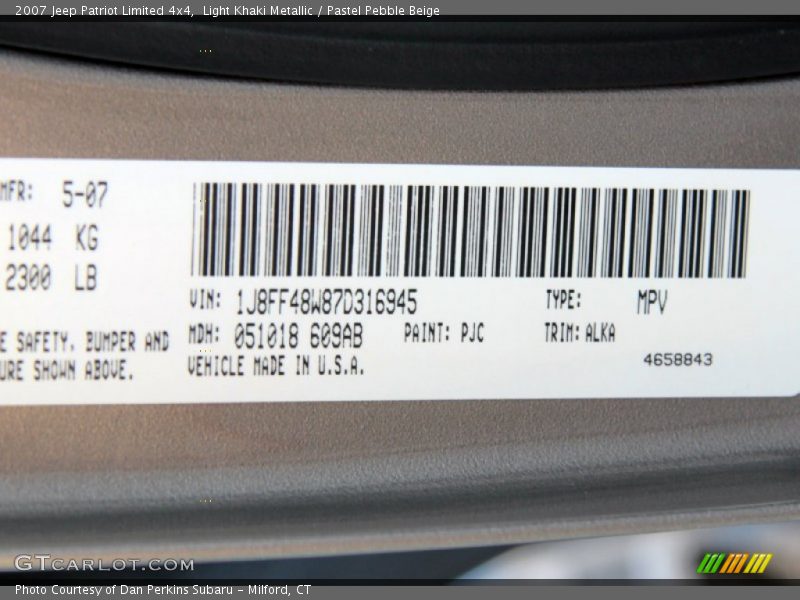 Light Khaki Metallic / Pastel Pebble Beige 2007 Jeep Patriot Limited 4x4