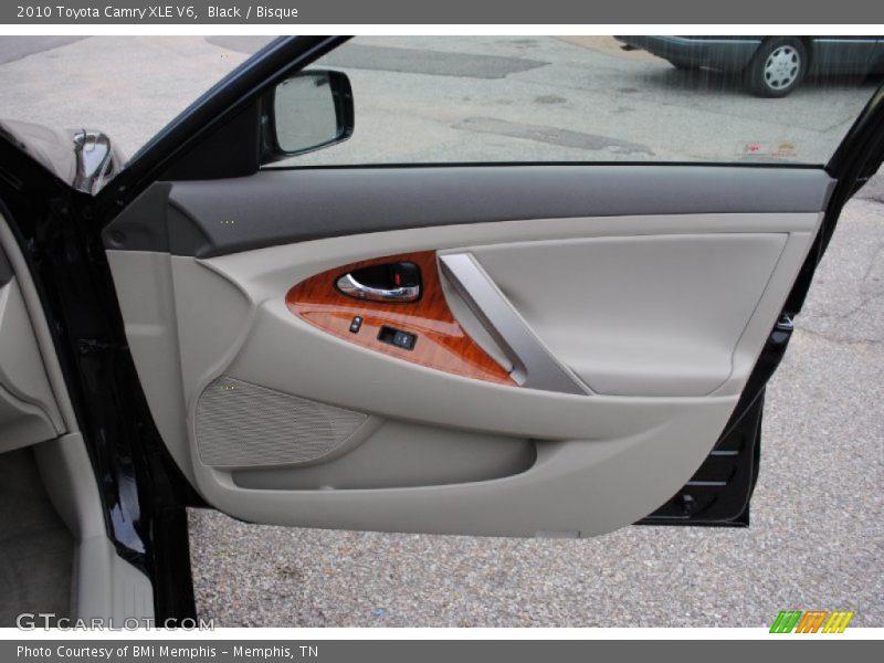 Black / Bisque 2010 Toyota Camry XLE V6