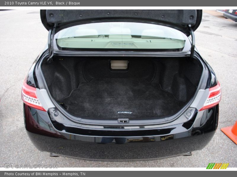 Black / Bisque 2010 Toyota Camry XLE V6