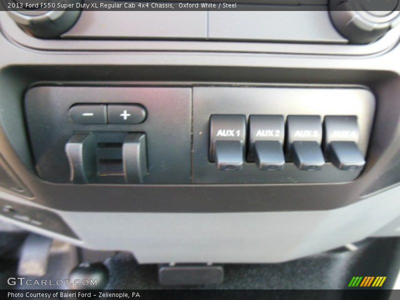 Oxford White / Steel 2013 Ford F550 Super Duty XL Regular Cab 4x4 Chassis