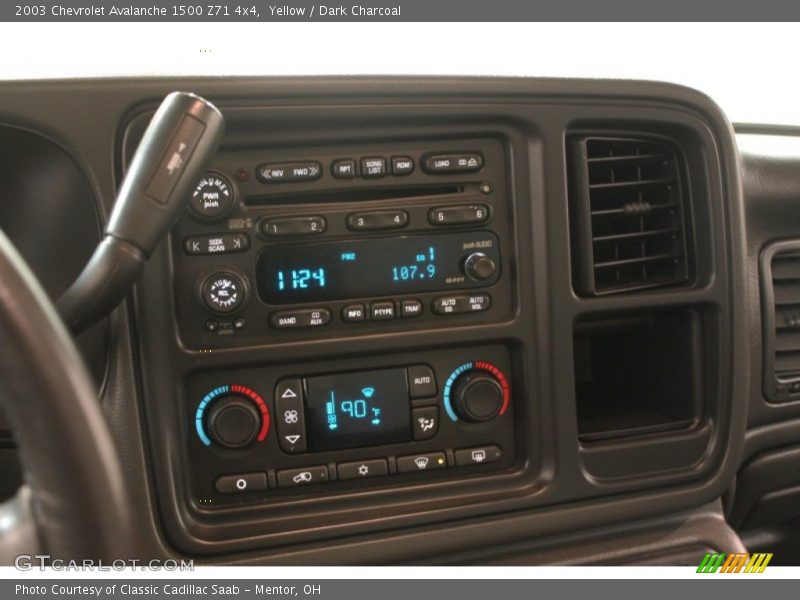 Controls of 2003 Avalanche 1500 Z71 4x4