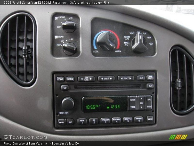 Controls of 2008 E Series Van E150 XLT Passenger