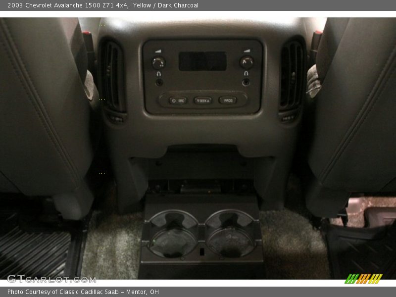 Yellow / Dark Charcoal 2003 Chevrolet Avalanche 1500 Z71 4x4