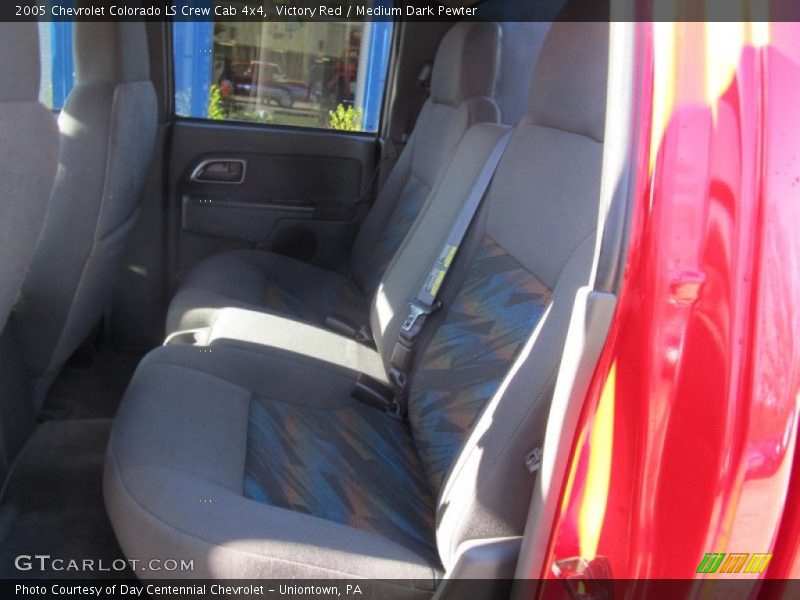 Victory Red / Medium Dark Pewter 2005 Chevrolet Colorado LS Crew Cab 4x4