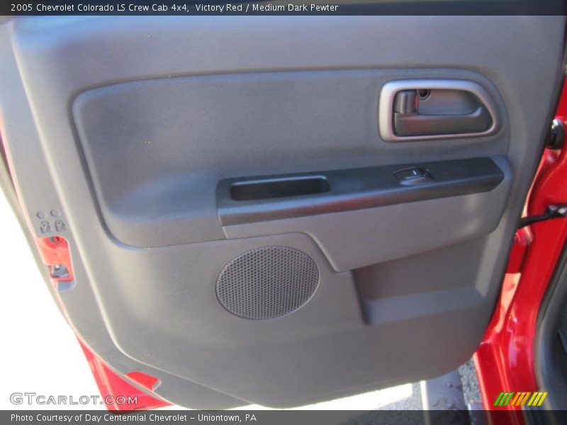 Victory Red / Medium Dark Pewter 2005 Chevrolet Colorado LS Crew Cab 4x4