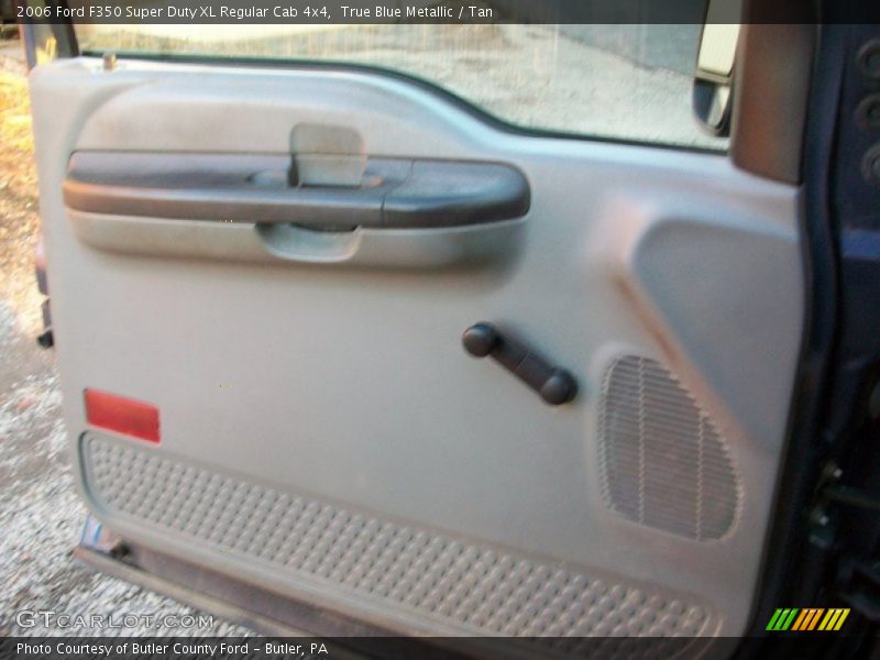 True Blue Metallic / Tan 2006 Ford F350 Super Duty XL Regular Cab 4x4