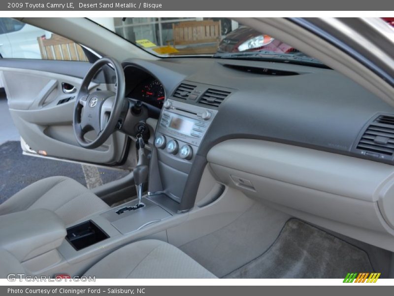 Desert Sand Metallic / Bisque 2009 Toyota Camry LE
