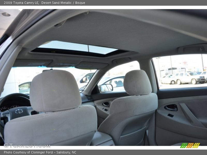 Desert Sand Metallic / Bisque 2009 Toyota Camry LE