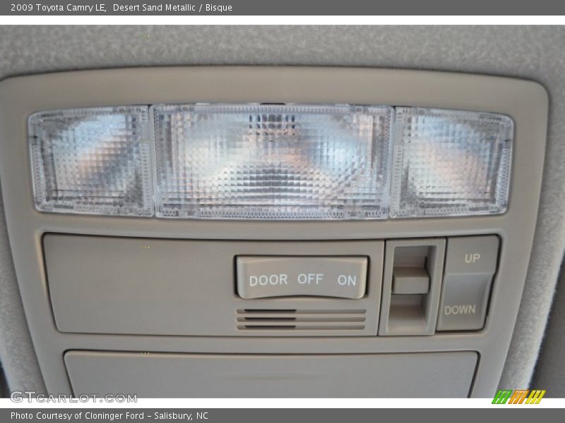 Desert Sand Metallic / Bisque 2009 Toyota Camry LE