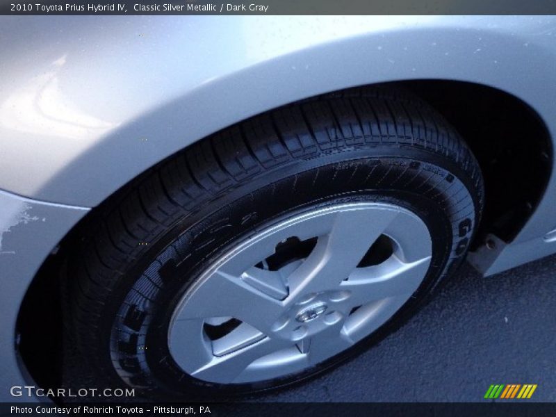 Classic Silver Metallic / Dark Gray 2010 Toyota Prius Hybrid IV