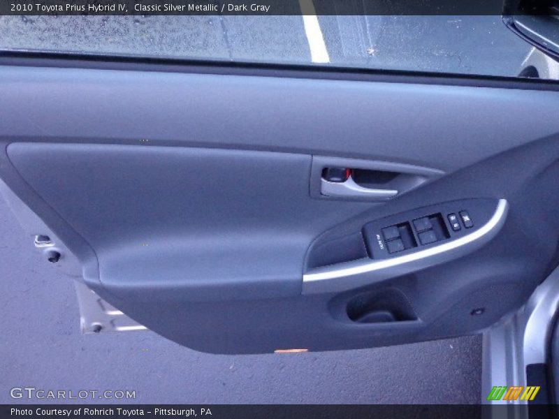 Classic Silver Metallic / Dark Gray 2010 Toyota Prius Hybrid IV
