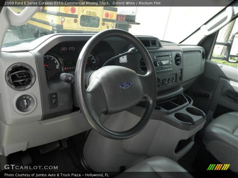 Oxford White / Medium Flint 2009 Ford E Series Cutaway E350 Commercial Moving Truck