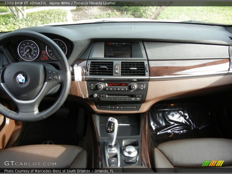 Dashboard of 2009 X5 xDrive30i