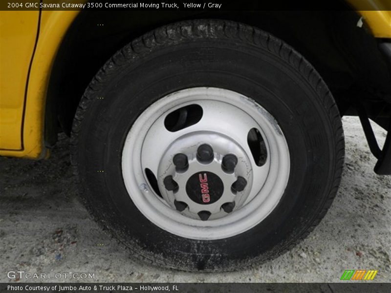  2004 Savana Cutaway 3500 Commercial Moving Truck Wheel