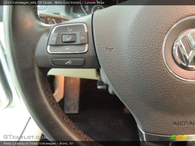 White Gold Metallic / Cornsilk Beige 2010 Volkswagen Jetta TDI Sedan