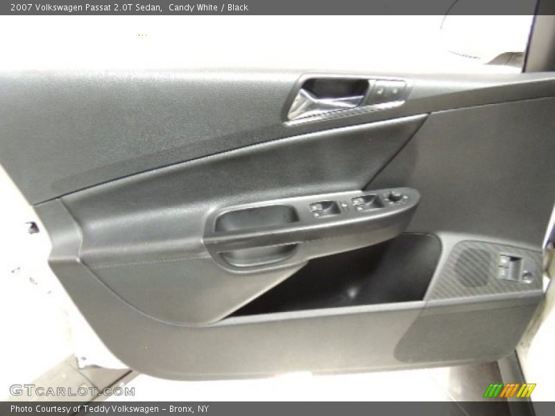 Candy White / Black 2007 Volkswagen Passat 2.0T Sedan