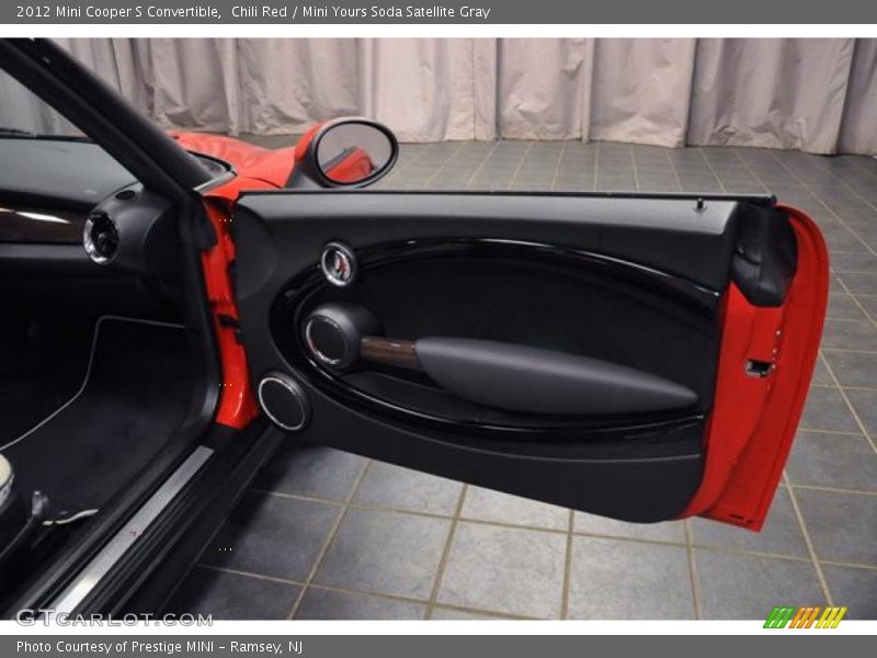 Chili Red / Mini Yours Soda Satellite Gray 2012 Mini Cooper S Convertible