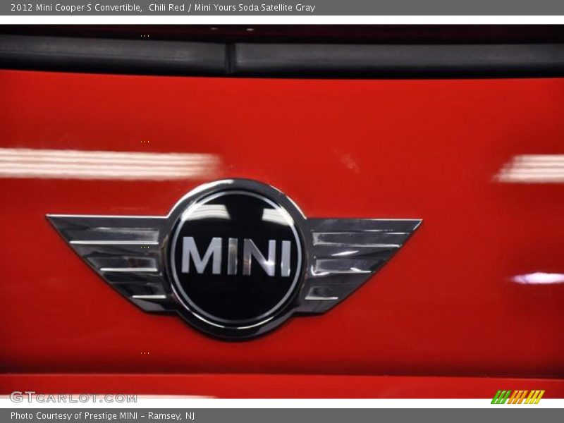 Chili Red / Mini Yours Soda Satellite Gray 2012 Mini Cooper S Convertible